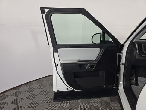 Used 2024 Rivian R1S Adventure AWD/4WD image 16