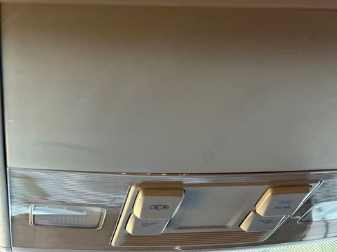 Used 2018 Volkswagen Atlas S image 18