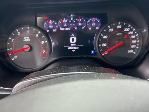 Used 2019 Chevrolet Camaro SS w/ LPO, Ground Effects Package RWD image 7