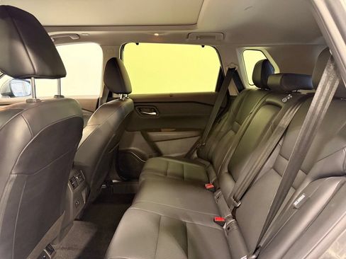 Used 2023 Nissan Rogue SV w/ SV Premium B Package AWD/4WD image 22