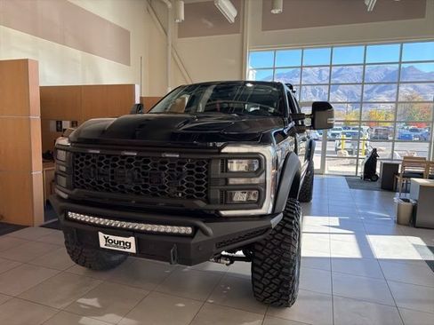 New 2024 Ford F250 Lariat w/ Lariat Ultimate Package AWD/4WD image 3