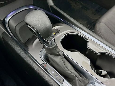 Used 2024 Chevrolet Malibu LT image 23