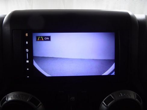 Used 2011 Jeep Wrangler Unlimited Sahara w/ Dual Top Group image 14