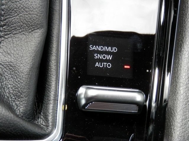 New 2026 Jeep Compass Limited w/ Sun, Sound & Navigation Group AWD/4WD image 26