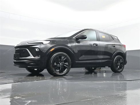 Used 2024 Buick Encore GX Sport Touring image 22