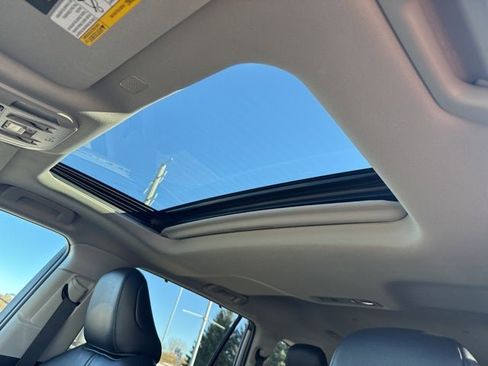 Certified 2022 Toyota Highlander XLE image 26