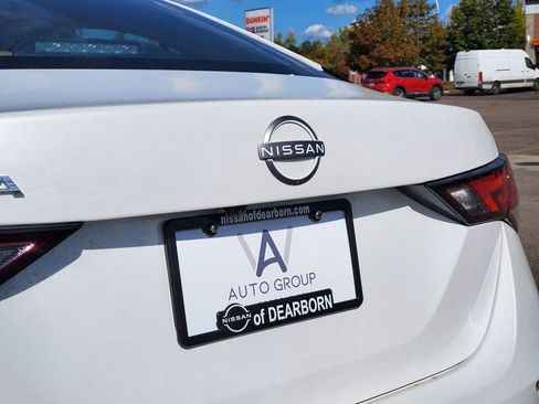 New 2025 Nissan Sentra SV image 6