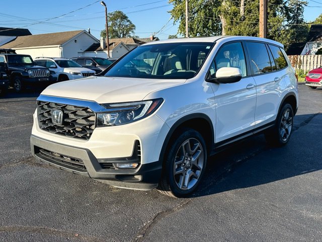Used 2023 Honda Passport EX-L image 3