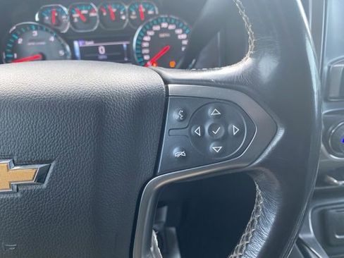 Used 2018 Chevrolet Silverado 1500 LT image 16