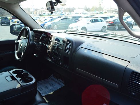 Used 2012 Chevrolet Silverado 1500 LT AWD/4WD image 22