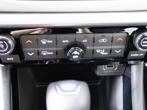 New 2026 Jeep Compass Limited image 23