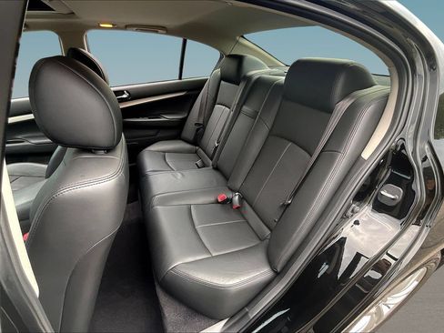 Used 2015 INFINITI Q40 AWD w/ Navigation Package image 21
