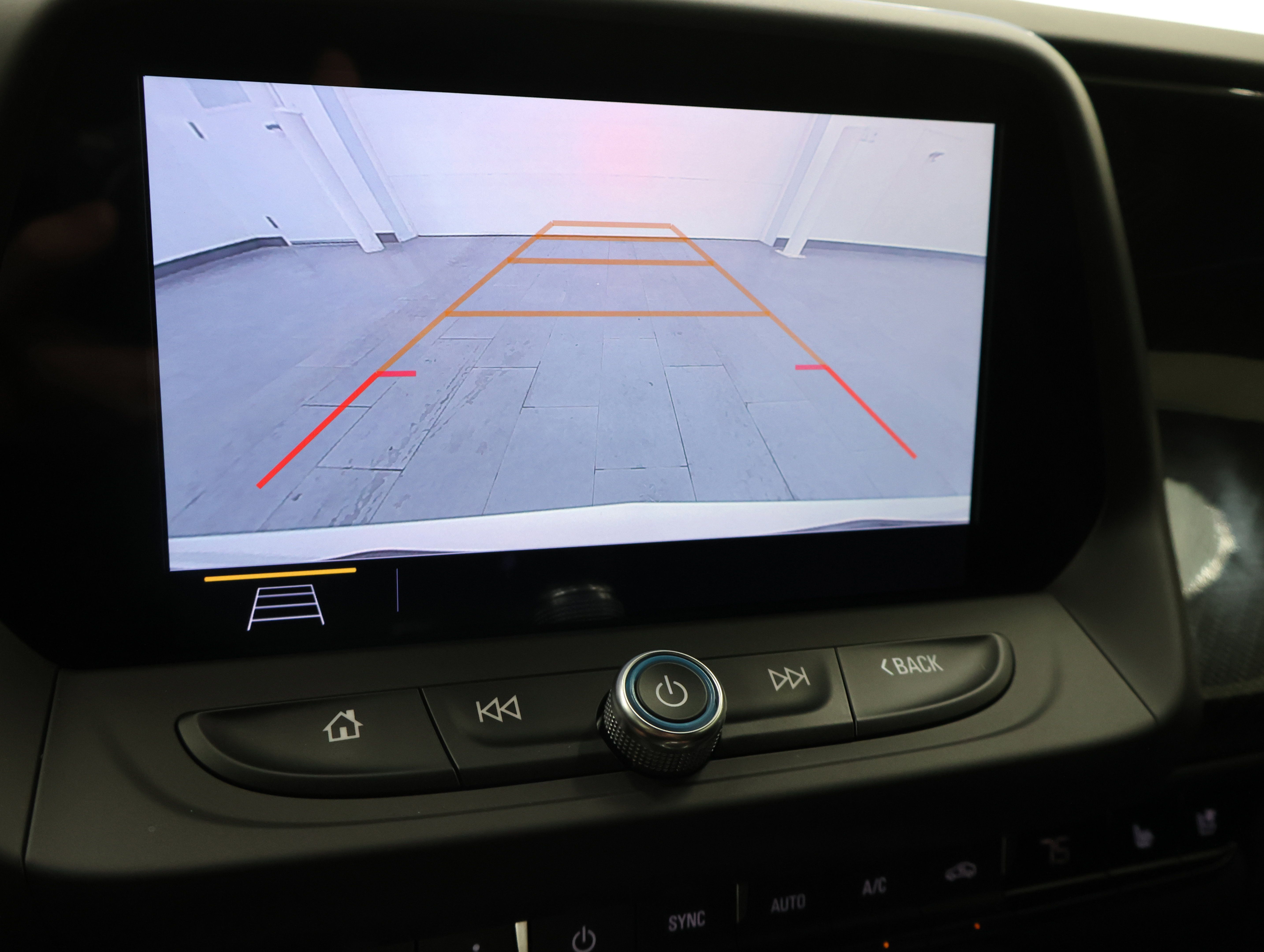 Used 2019 Chevrolet Camaro ZL1 RWD image 16