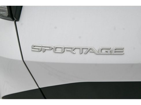 Used 2023 Kia Sportage EX FWD image 51
