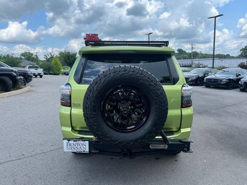 Used 2023 Toyota 4Runner TRD Off-Road Premium w/ Off Road Premium Plus Package AWD/4WD image 6