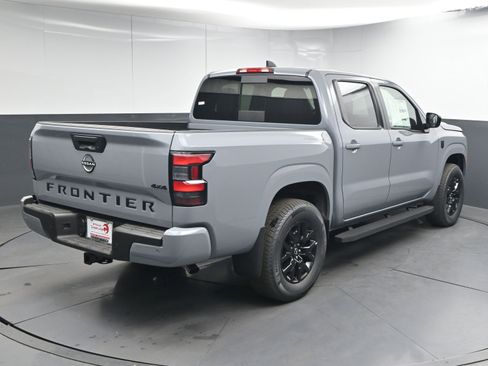 New 2026 Nissan Frontier SV w/ All-Weather Content Package image 8