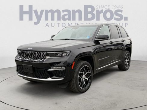 Used 2022 Jeep Grand Cherokee Summit AWD/4WD image 7