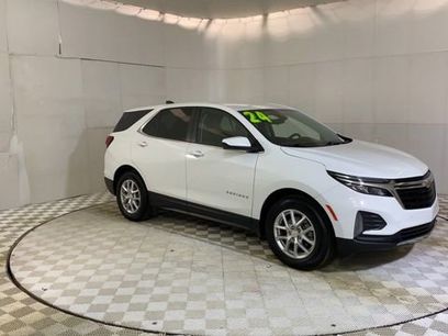 Used 2024 Chevrolet Equinox LT w/ LPO, Floor Liner Package