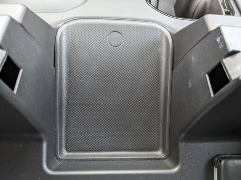 Used 2023 GMC Sierra 1500 AT4X image 38