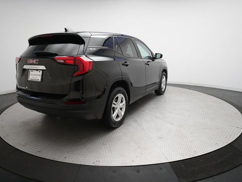 Used 2021 GMC Terrain SLE w/ LPO, Floor Liner Package FWD image 34