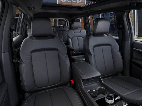 New 2026 Jeep Grand Cherokee L Limited AWD/4WD image 16