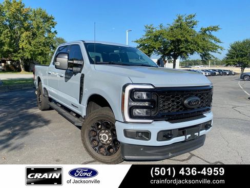Used 2025 Ford F250 Lariat w/ Black Appearance Package AWD/4WD image 1