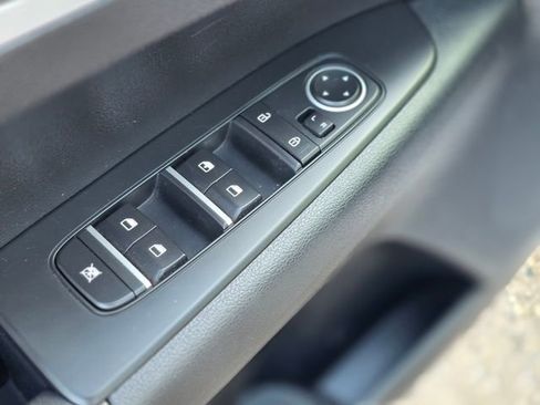 Used 2024 Kia Forte LXS image 21