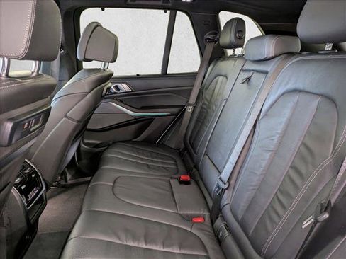Used 2019 BMW X5 xDrive50i w/ Executive Package image 20