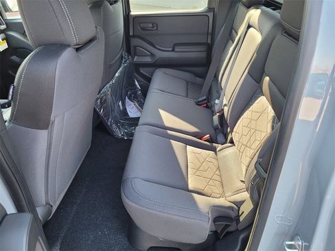 New 2026 Nissan Frontier SV w/ Tow Package image 6