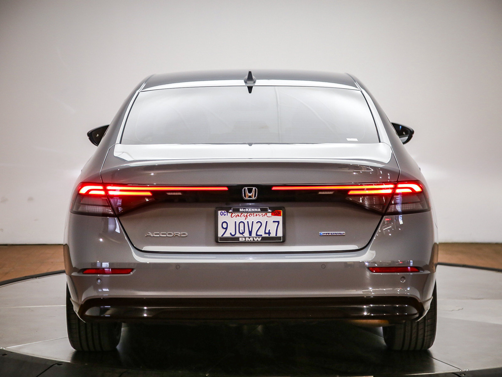 Used 2024 Honda Accord EX-L image 6