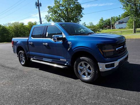 New 2025 Ford F150 XLT w/ Equipment Group 302A MID image 2