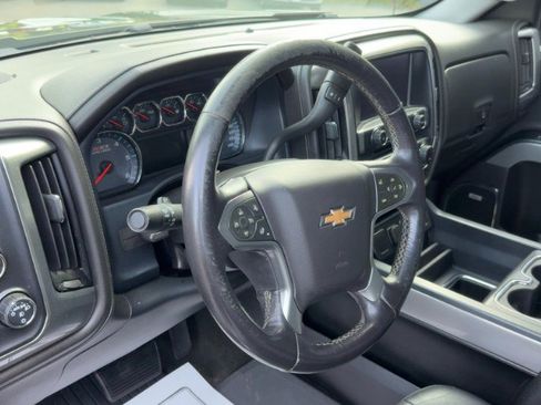 Used 2017 Chevrolet Silverado 1500 LTZ Z71 w/ LPO, Black Pack AWD/4WD image 9