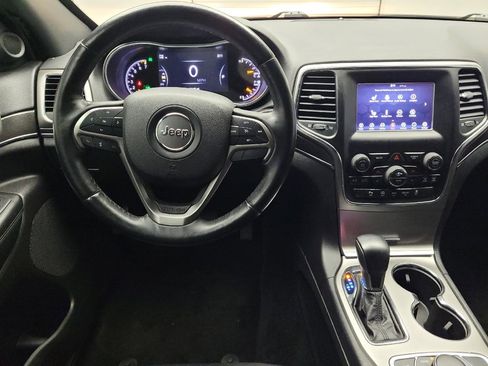 Used 2018 Jeep Grand Cherokee Limited AWD/4WD image 22
