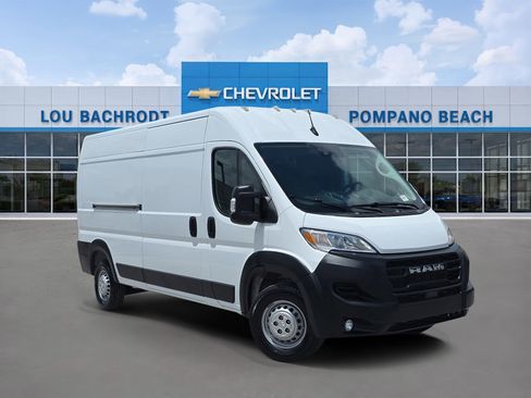Used 2025 RAM ProMaster 2500 w/ Convenience Group FWD image 1