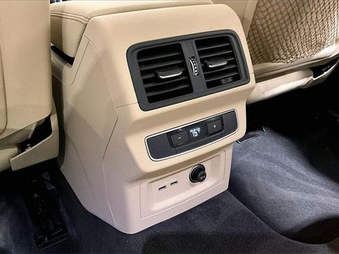 Used 2021 Audi Q5 2.0T Premium image 24