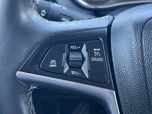 Used 2020 Buick Encore Preferred w/ Safety Package FWD image 9