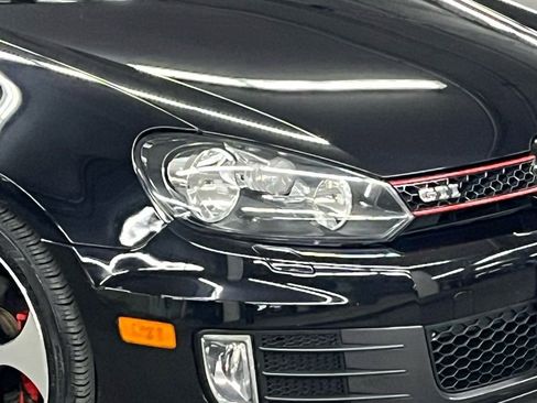 Used 2013 Volkswagen GTI 4-Door image 34