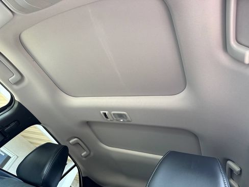 Used 2025 Mitsubishi Eclipse Cross AWD image 21