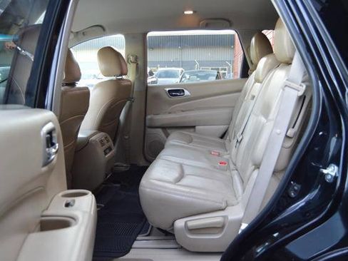 Used 2014 Nissan Pathfinder SL w/ SL Tech Package image 12