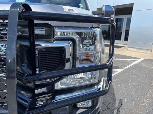 Used 2021 Ford F250 XLT w/ XLT Premium Package image 44