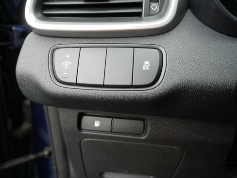 Used 2018 Kia Sorento AWD image 23