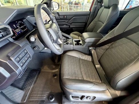 Certified 2026 Toyota 4Runner TRD Off-Road Premium w/ Tow Technology Package AWD/4WD image 20