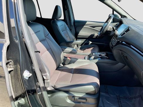 Used 2023 Honda Ridgeline Black Edition image 29