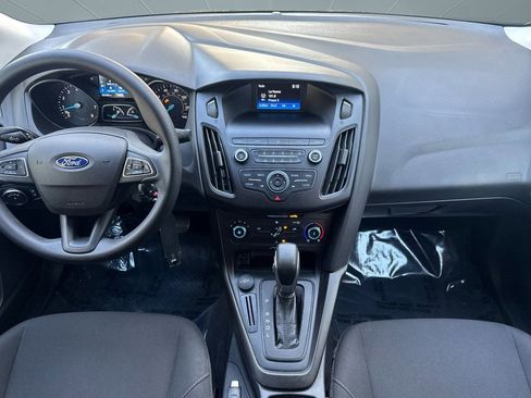 Used 2018 Ford Focus S image 14