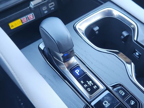 Used 2024 Lexus RX 350 Premium image 11