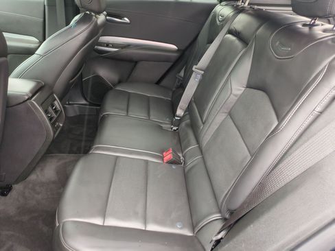 Used 2020 Cadillac XT4 Premium Luxury w/ Enhanced Visibility Package AWD/4WD image 29