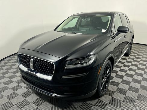 Used 2021 Lincoln Nautilus Reserve w/ Monochromatic Package AWD/4WD image 7