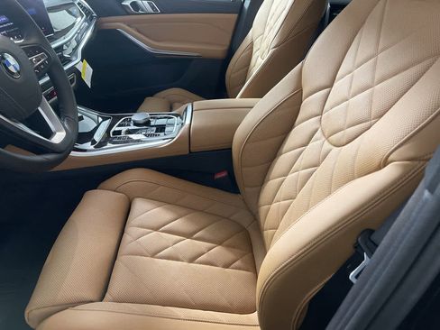 Certified 2024 BMW X5 xDrive40i image 9