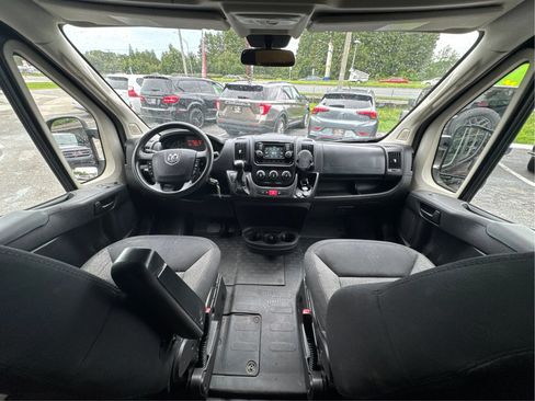 Used 2017 RAM ProMaster 2500 w/ Premium Appearance Group FWD image 23