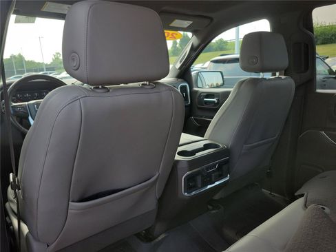 Used 2020 GMC Sierra 1500 SLT w/ SLT Premium Package AWD/4WD image 11